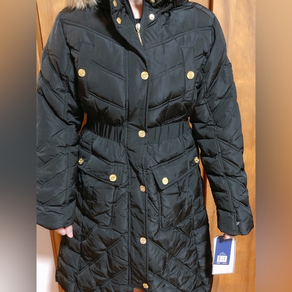 Size Large (14/16) Rocawear Classic Puffer Coat - Picture 3 of 15